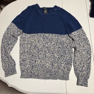 Diesel Crewneck Sweater … 
Some minor discolouration as seen in picture.